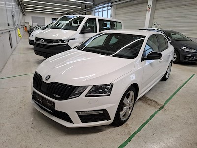 Kaufe SKODA OCTAVIA bei Ayvens Carmarket